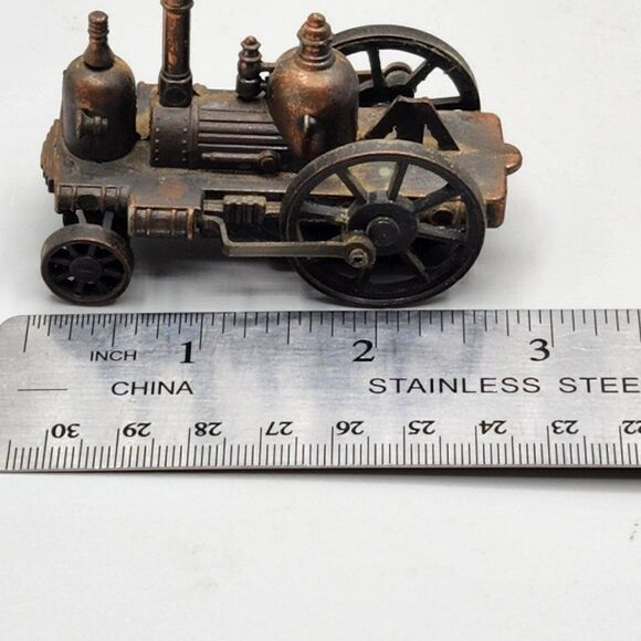 Vintage Collectible Die Cast Metal Pencil Sharpener Hodge Steam Engine - Picture 8 of 9